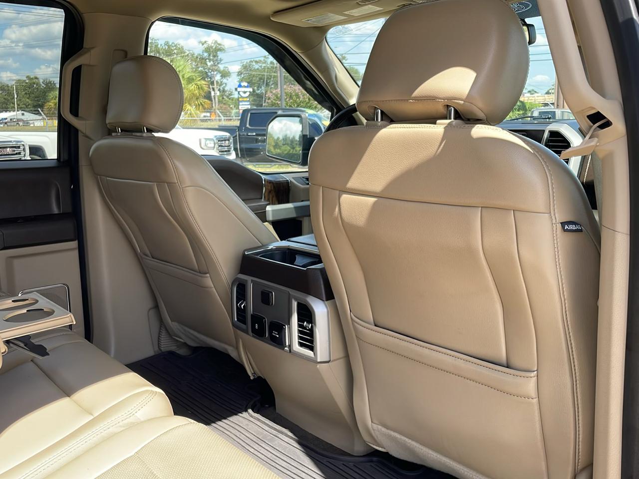 Ford F-150 Lariat 2WD SuperCrew 5.5' Box 2018