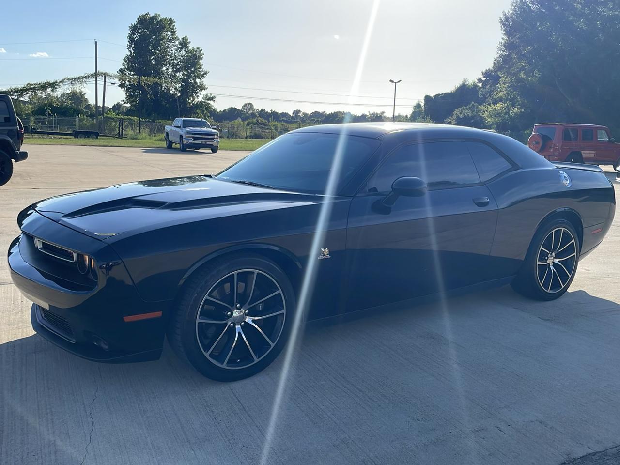 Dodge Challenger 2dr Cpe R/T Scat Pack 2015