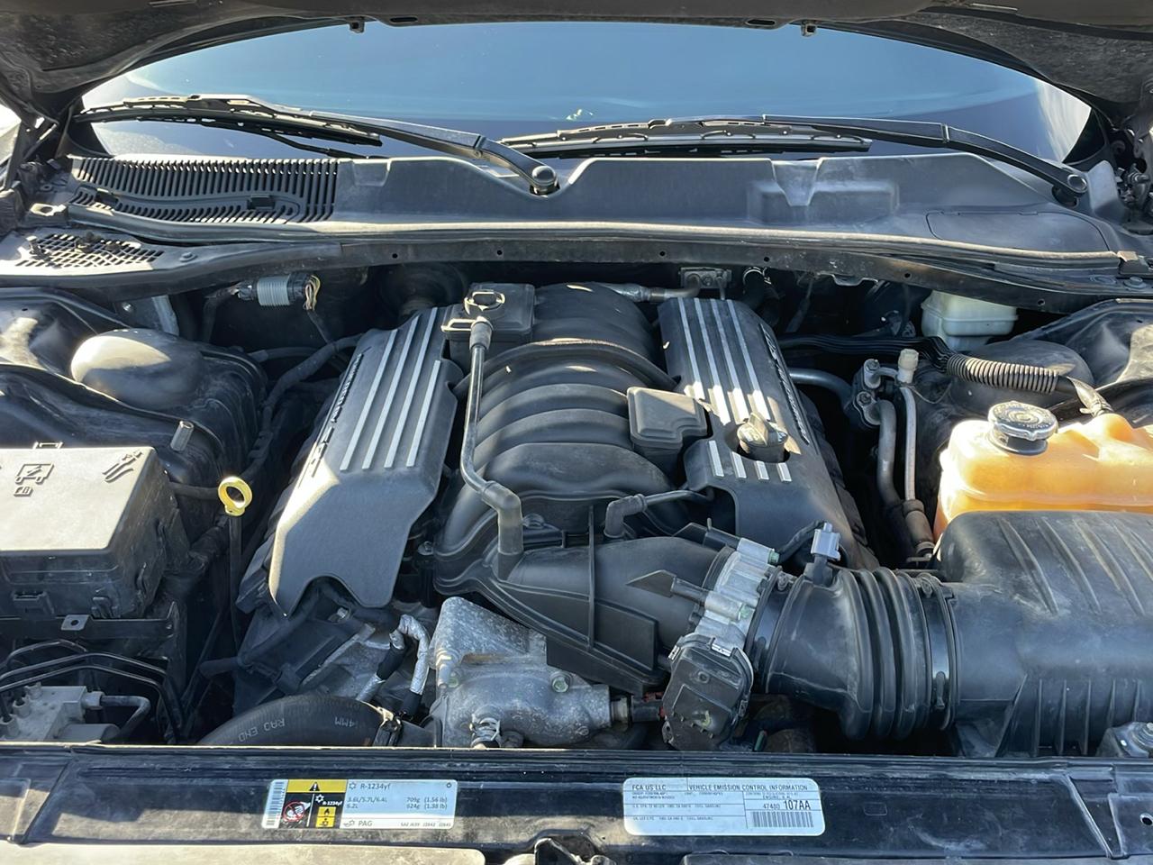 Dodge Challenger 2dr Cpe R/T Scat Pack 2015