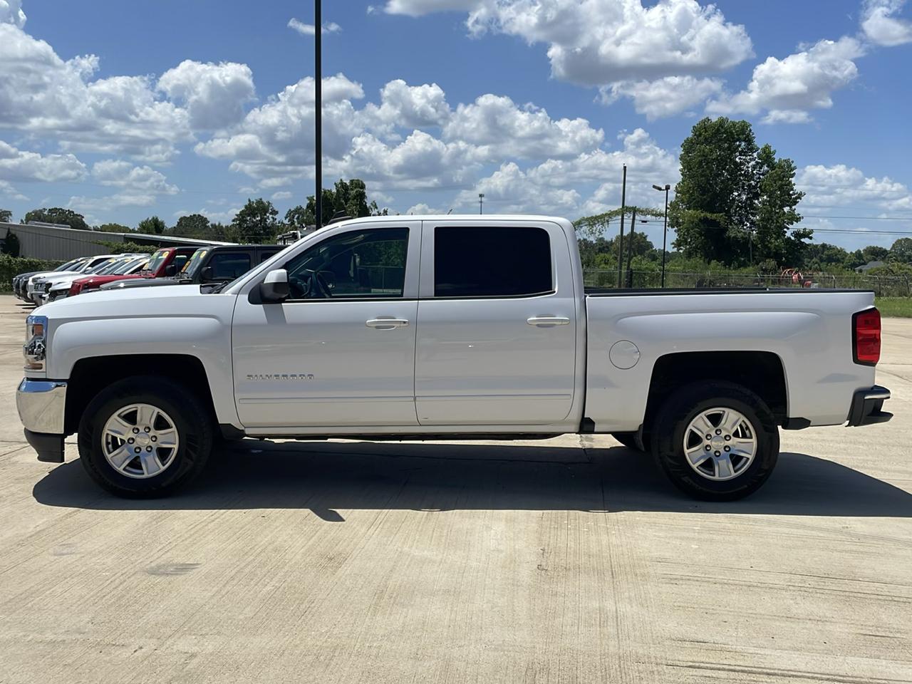 Chevrolet Silverado 1500 2WD Crew Cab 143.5" LT w/1LT 2017