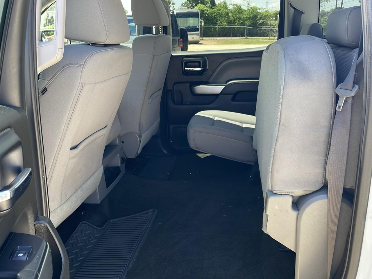 Chevrolet Silverado 1500 2WD Crew Cab 143.5" LT w/1LT 2017