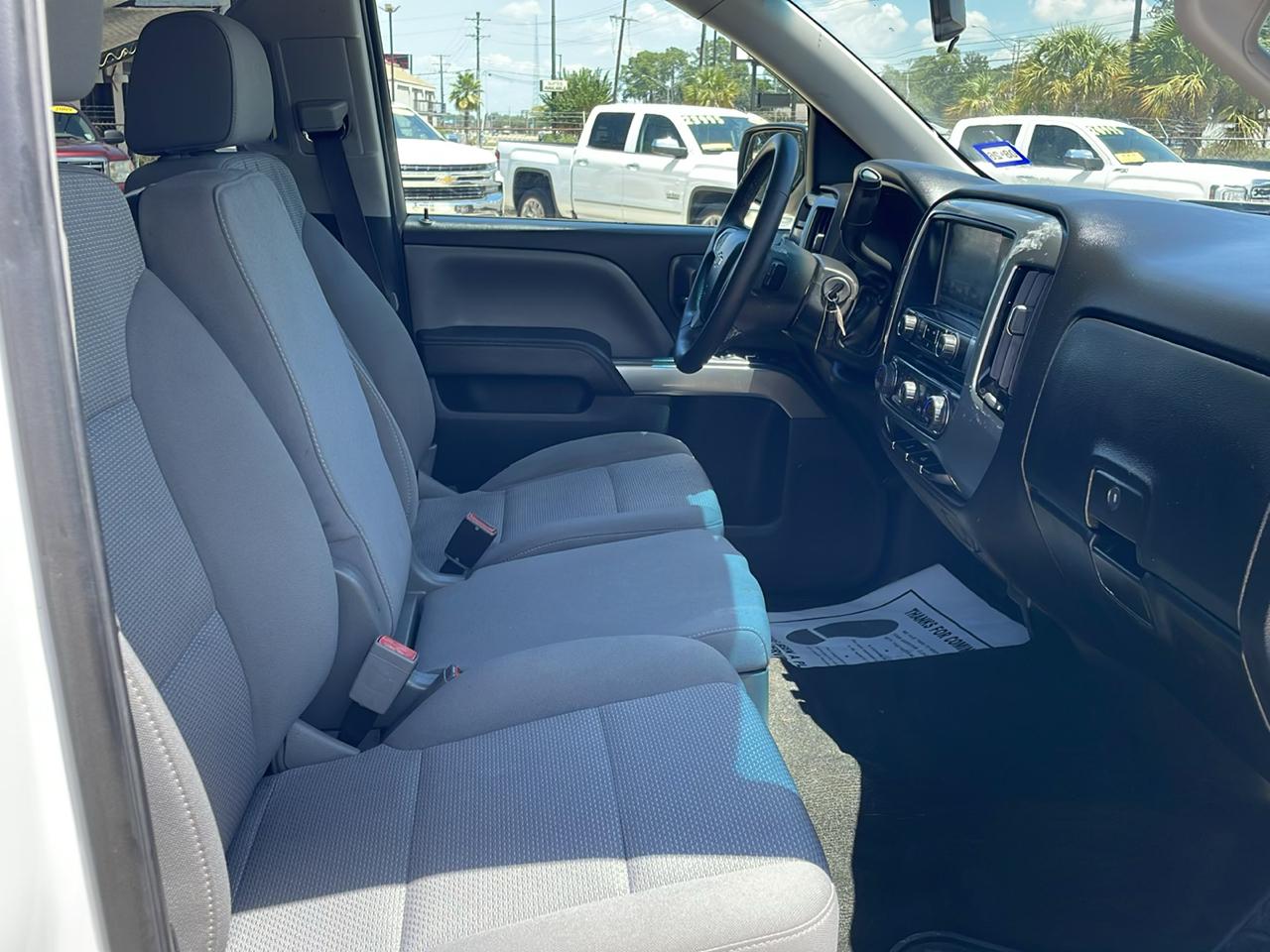 Chevrolet Silverado 1500 2WD Crew Cab 143.5" LT w/1LT 2017