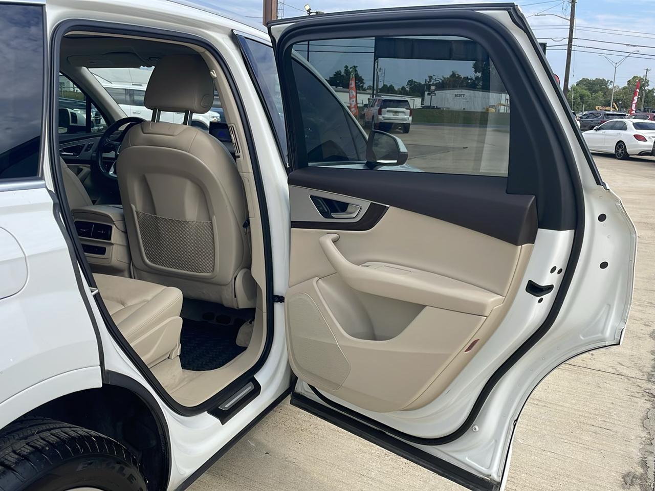 Audi Q7 Premium 45 TFSI quattro 2019