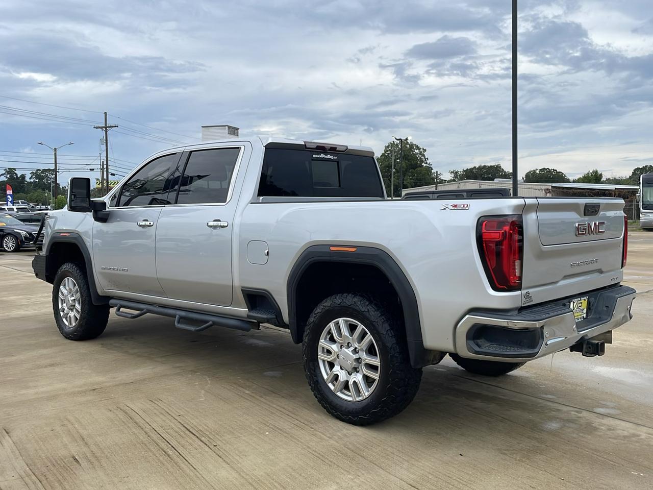 GMC Sierra 2500HD 4WD Crew Cab 159" SLT 2020