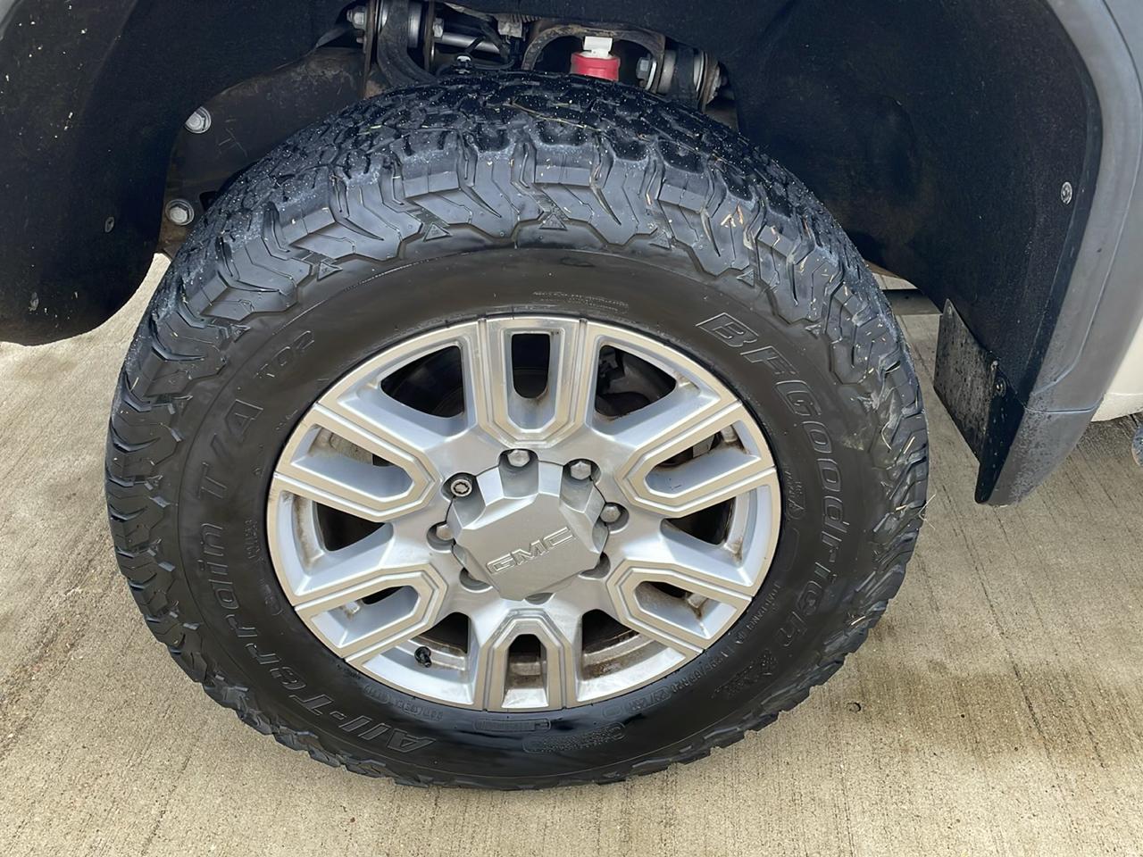 GMC Sierra 2500HD 4WD Crew Cab 159" SLT 2020