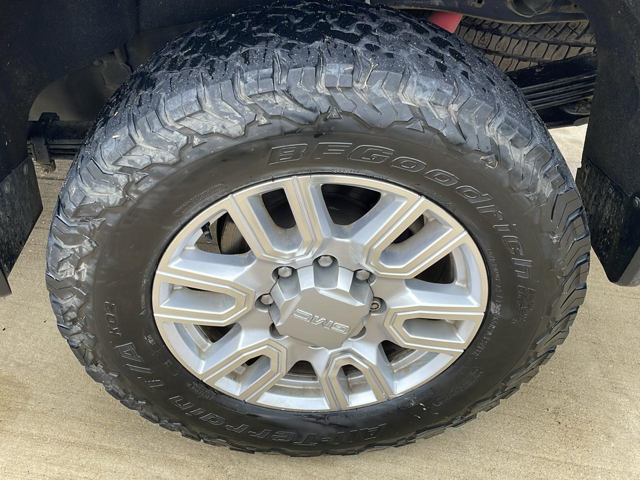 GMC Sierra 2500HD 4WD Crew Cab 159" SLT 2020