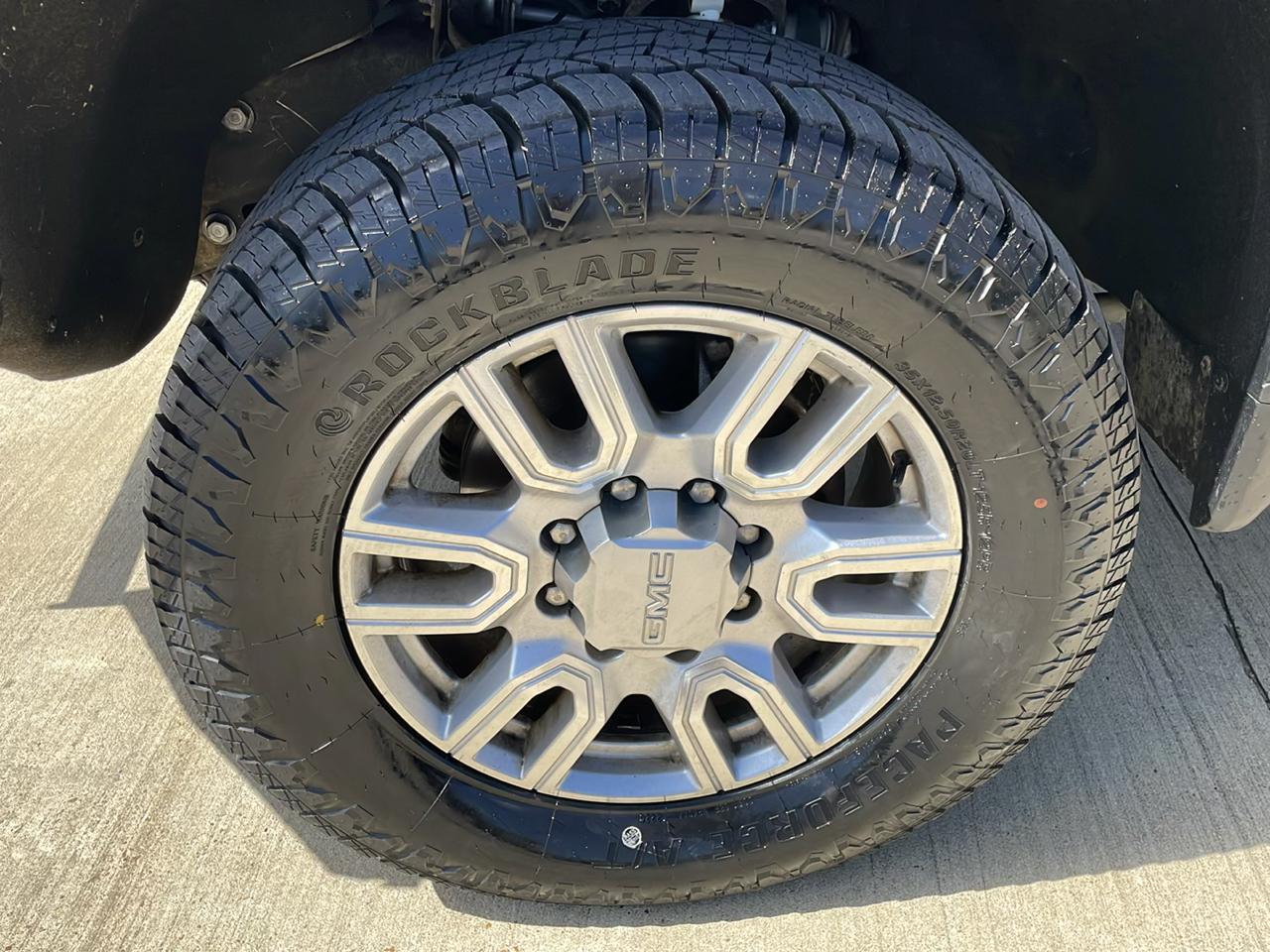 GMC Sierra 2500HD 4WD Crew Cab 159" SLT 2020