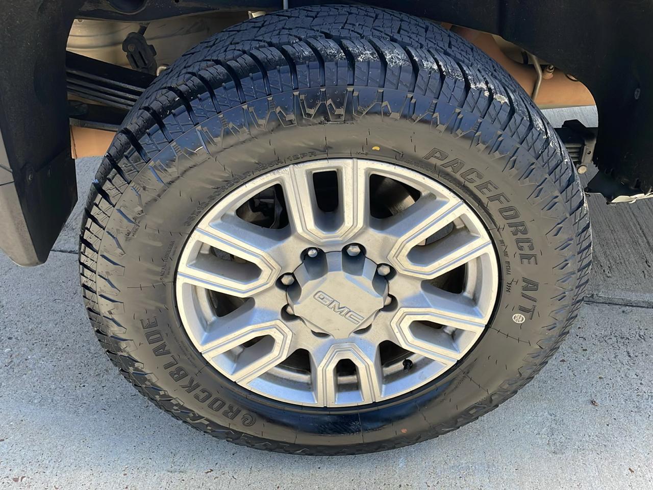 GMC Sierra 2500HD 4WD Crew Cab 159" SLT 2020