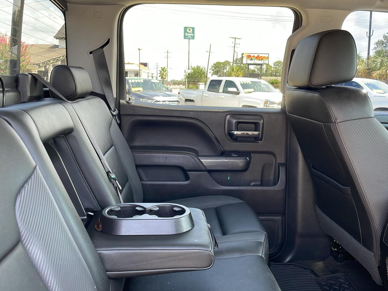 GMC Sierra 1500 4WD Crew Cab 143.5" SLT 2018