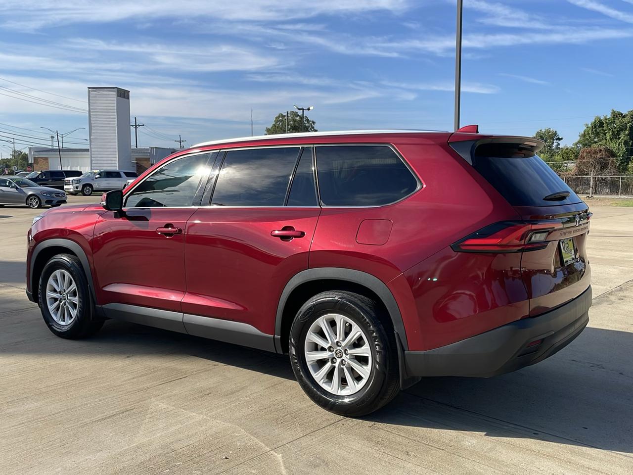 Toyota Grand Highlander XLE FWD (Natl) 2024