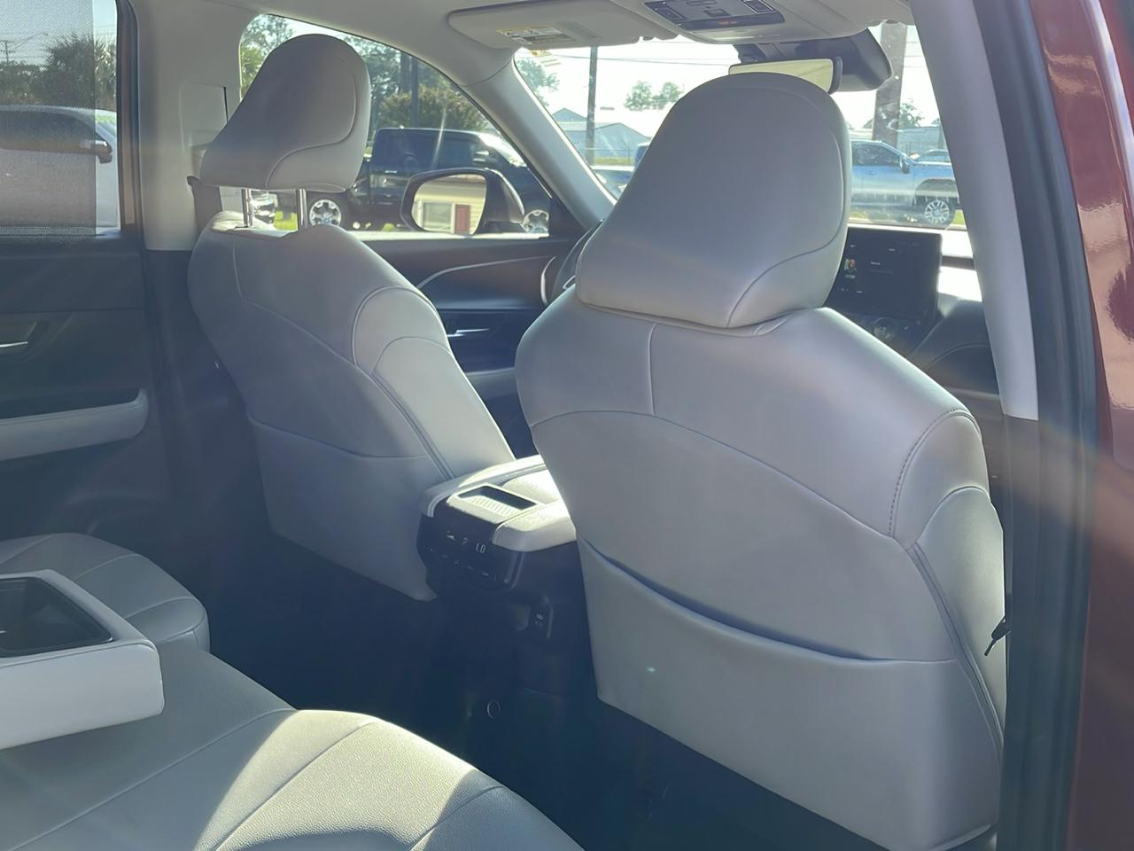 Toyota Grand Highlander XLE FWD (Natl) 2024
