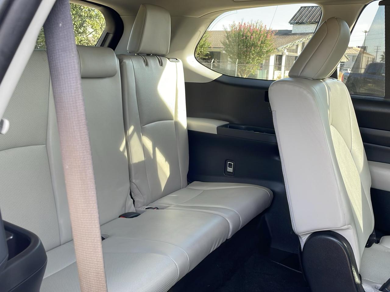 Toyota Grand Highlander XLE FWD (Natl) 2024