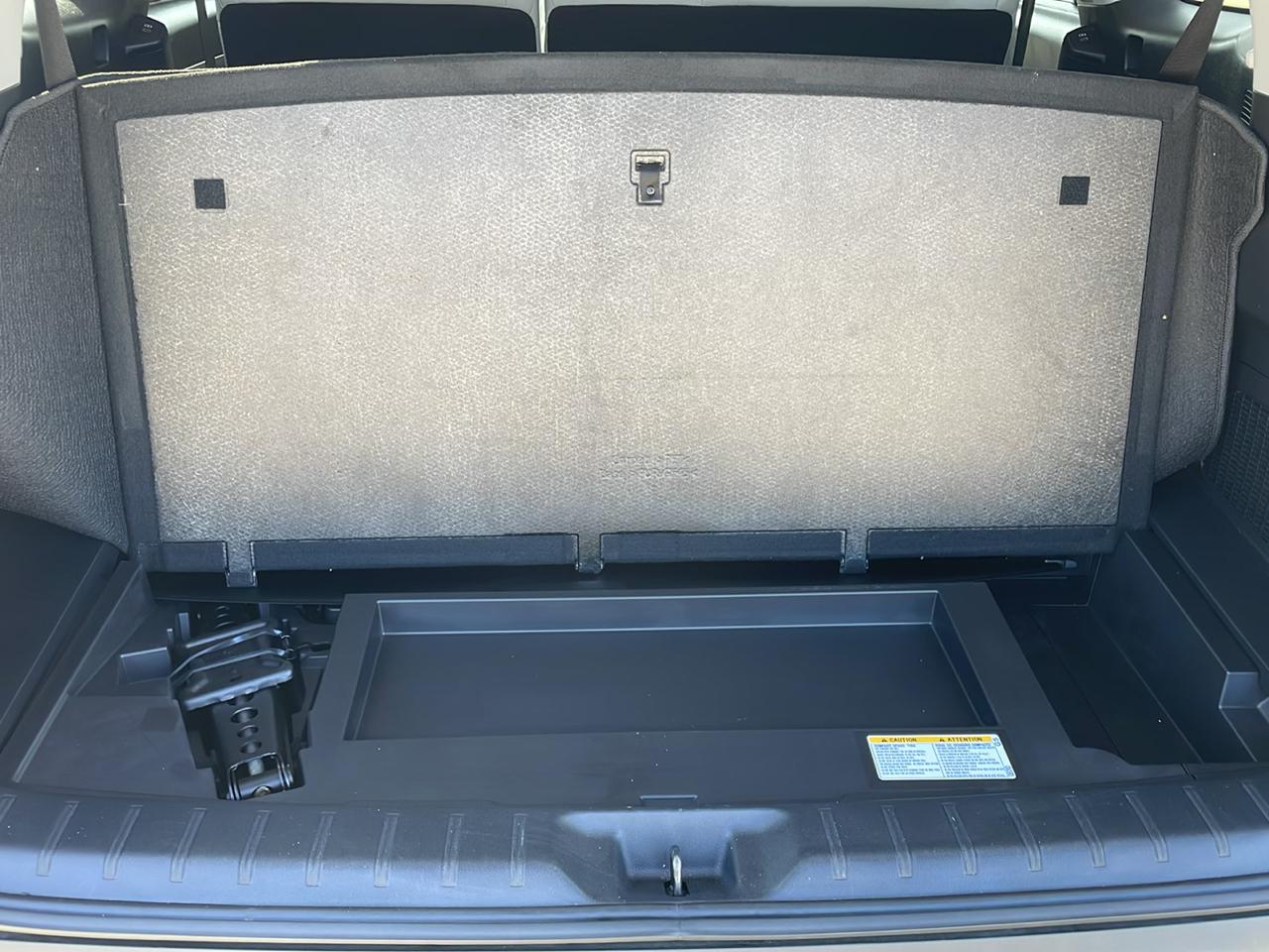 Toyota Grand Highlander XLE FWD (Natl) 2024