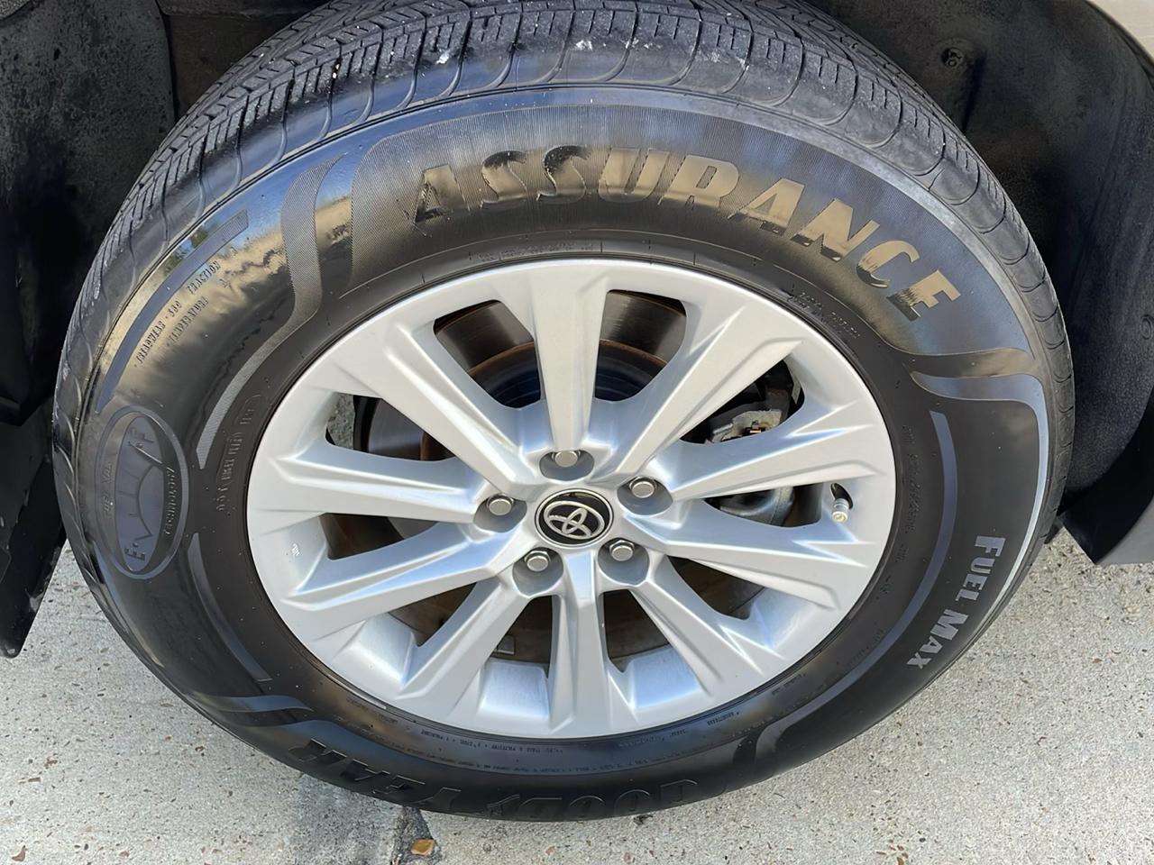 Toyota Grand Highlander XLE FWD (Natl) 2024