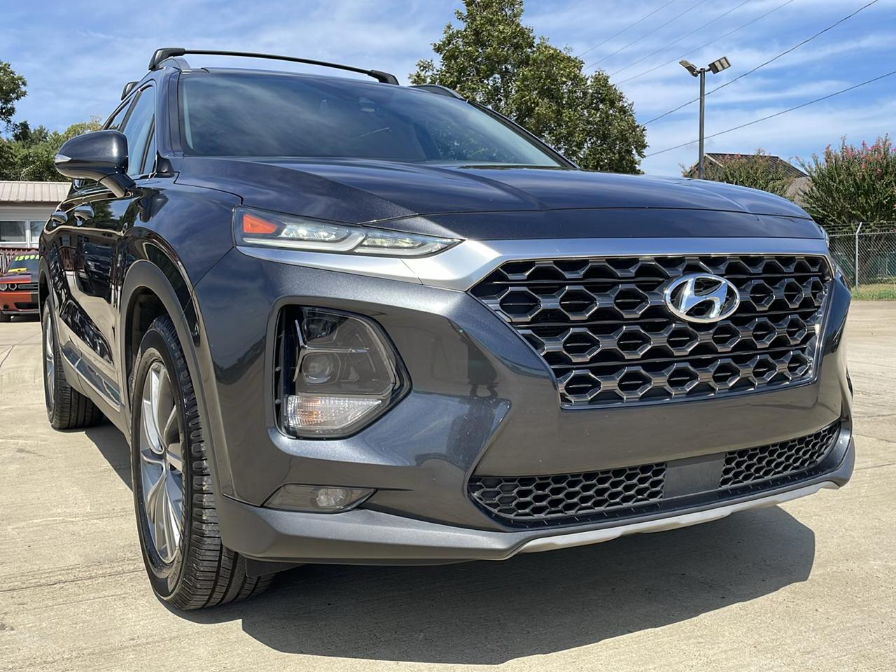 Hyundai Santa Fe SEL 2.4L Auto FWD 2020