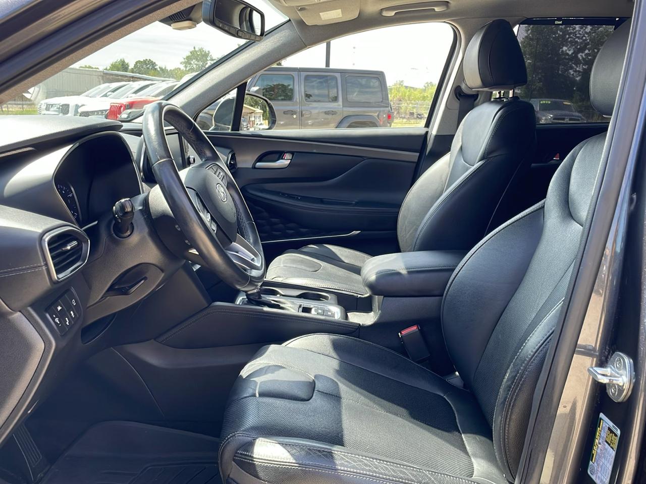 Hyundai Santa Fe SEL 2.4L Auto FWD 2020