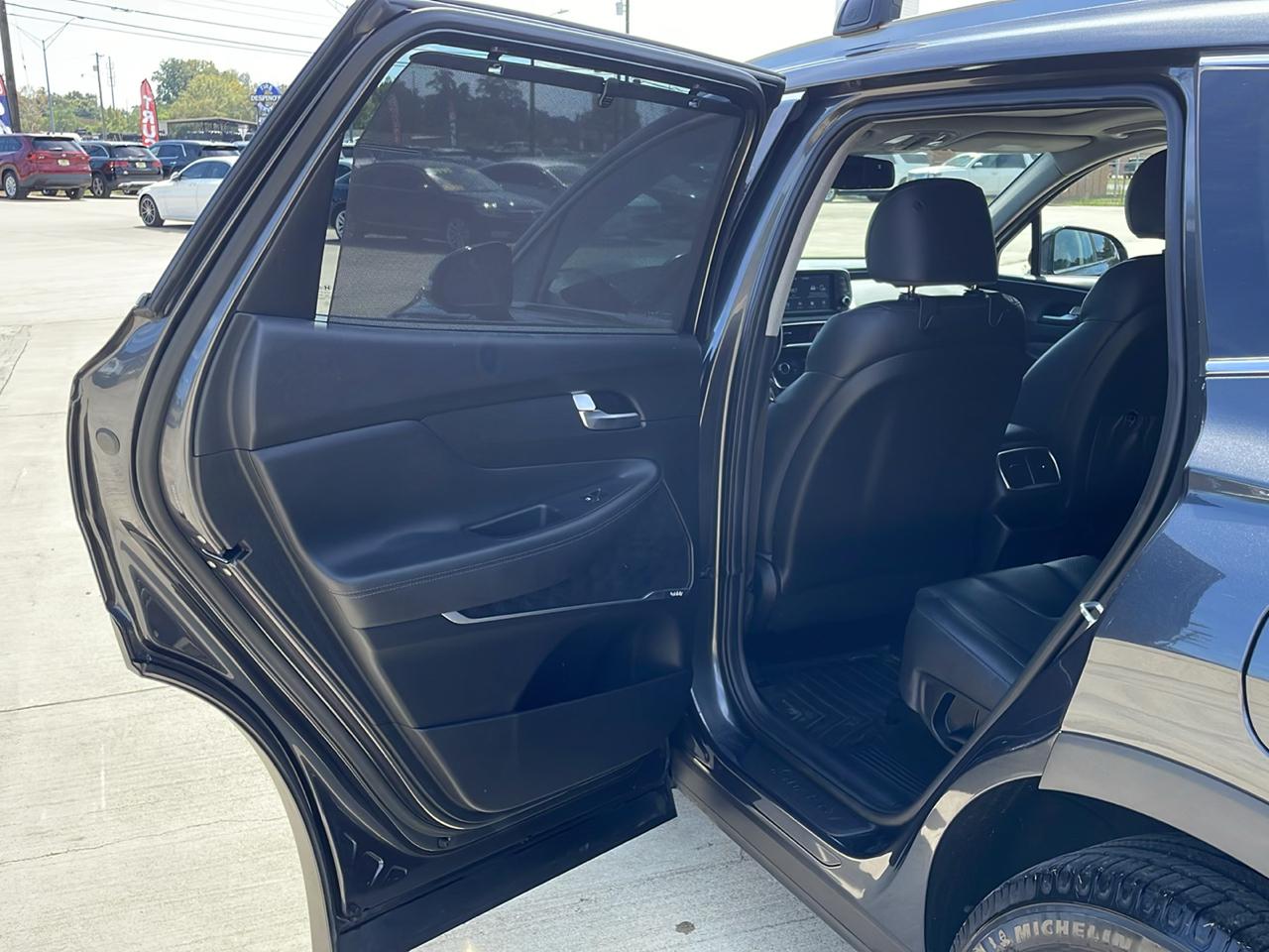 Hyundai Santa Fe SEL 2.4L Auto FWD 2020
