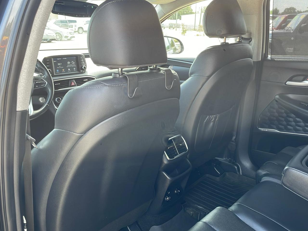 Hyundai Santa Fe SEL 2.4L Auto FWD 2020