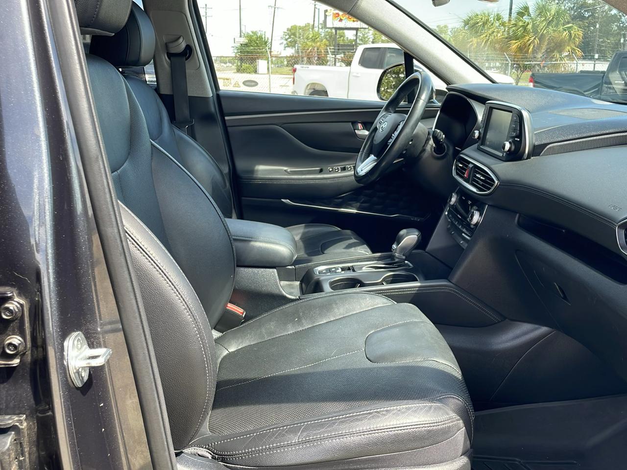 Hyundai Santa Fe SEL 2.4L Auto FWD 2020