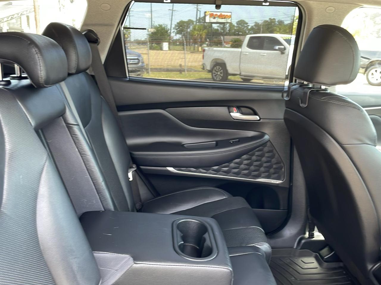 Hyundai Santa Fe SEL 2.4L Auto FWD 2020