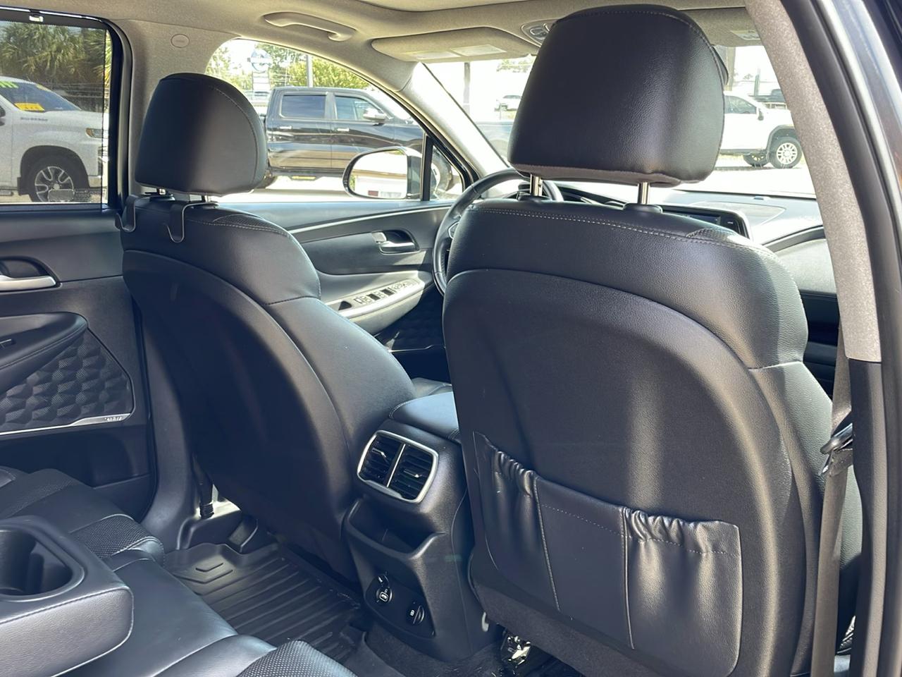 Hyundai Santa Fe SEL 2.4L Auto FWD 2020