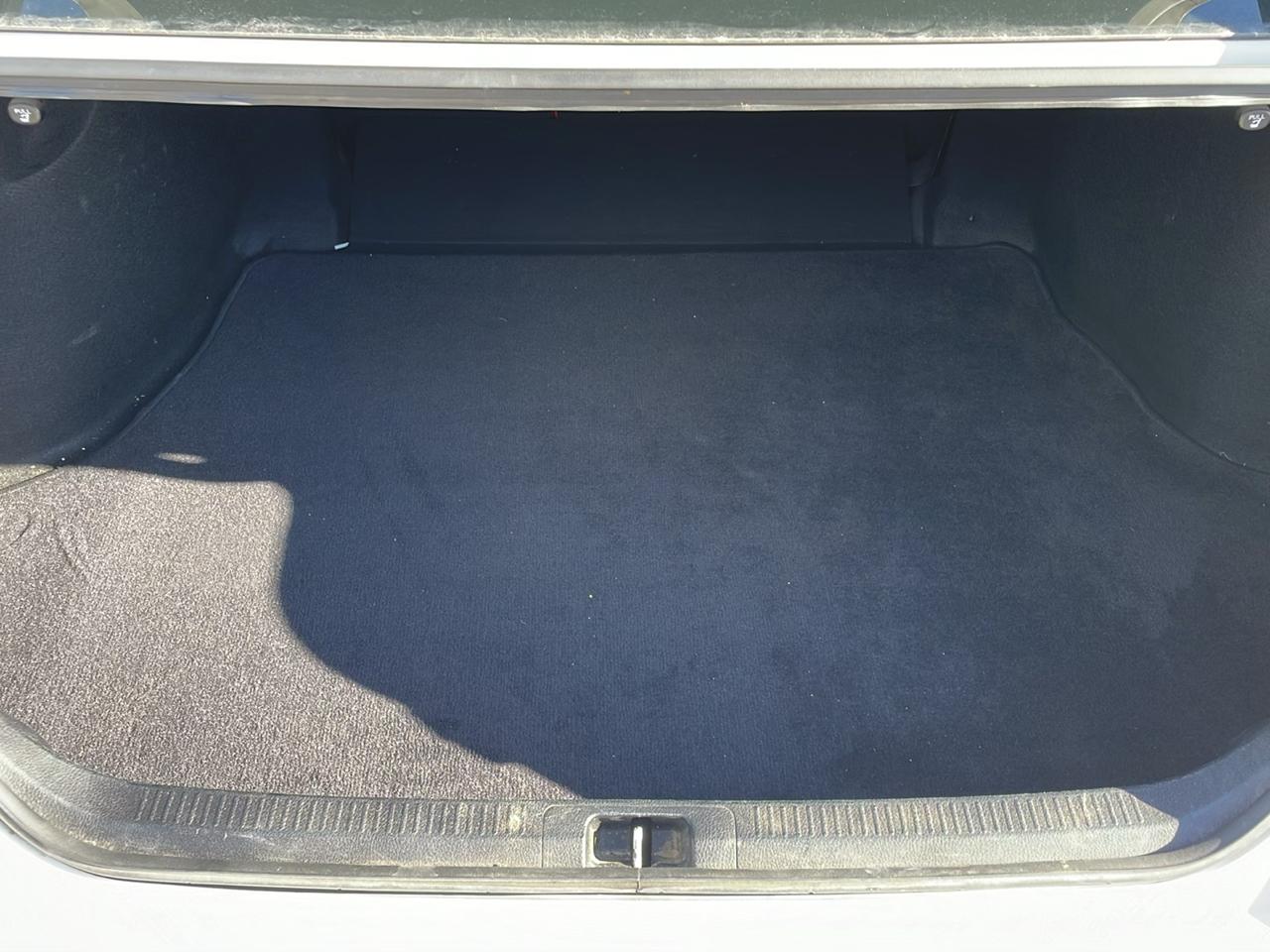 Toyota Camry SE Auto (Natl) 2021