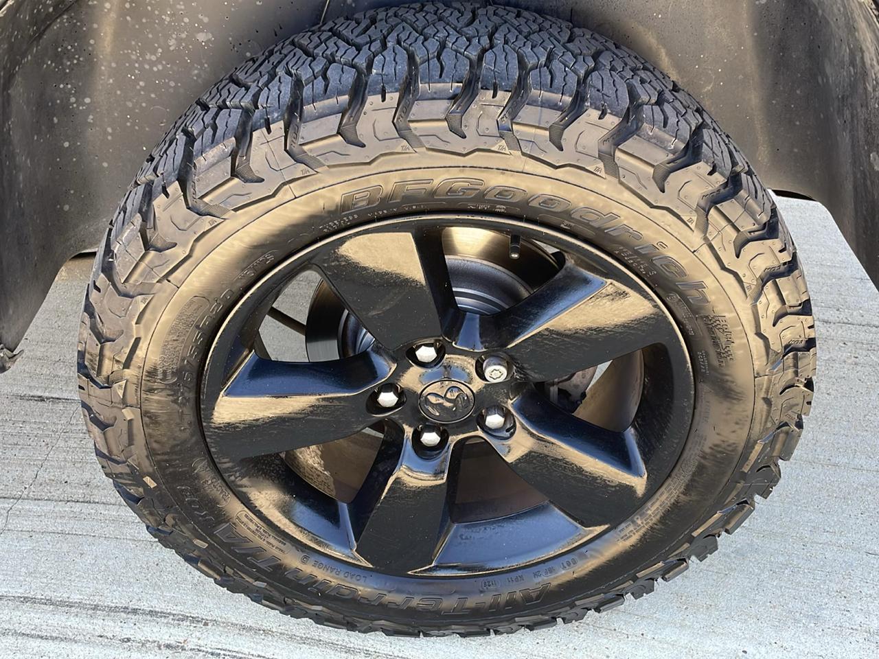 RAM 1500 Classic Lone Star 4x2 Crew Cab 5'7" Box 2019