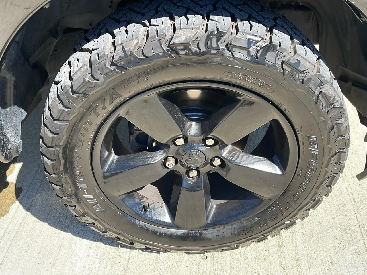 RAM 1500 Classic Lone Star 4x2 Crew Cab 5'7" Box 2019