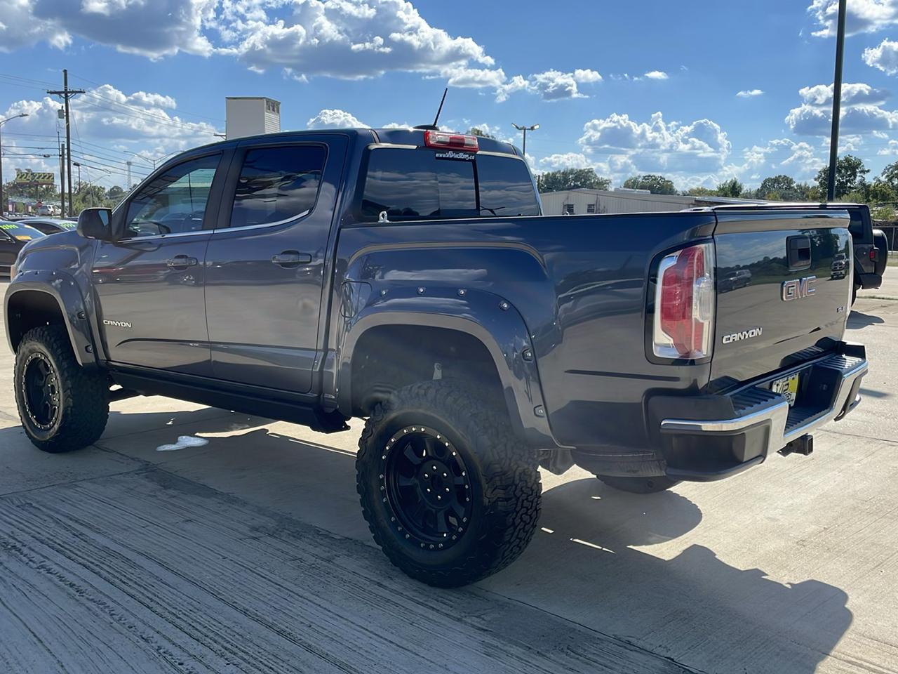 GMC Canyon 2WD Crew Cab 128.3" SLE 2017