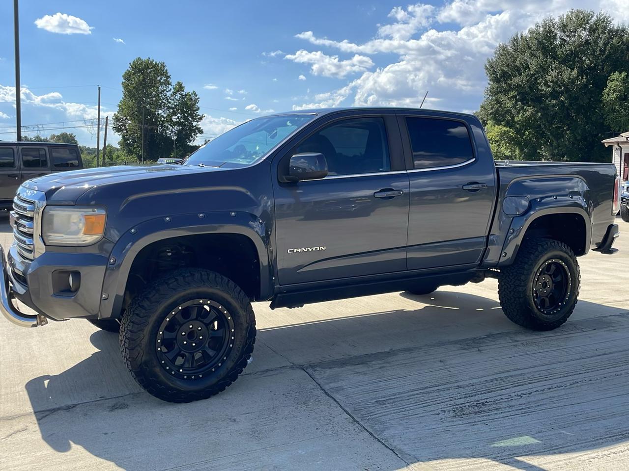 GMC Canyon 2WD Crew Cab 128.3" SLE 2017