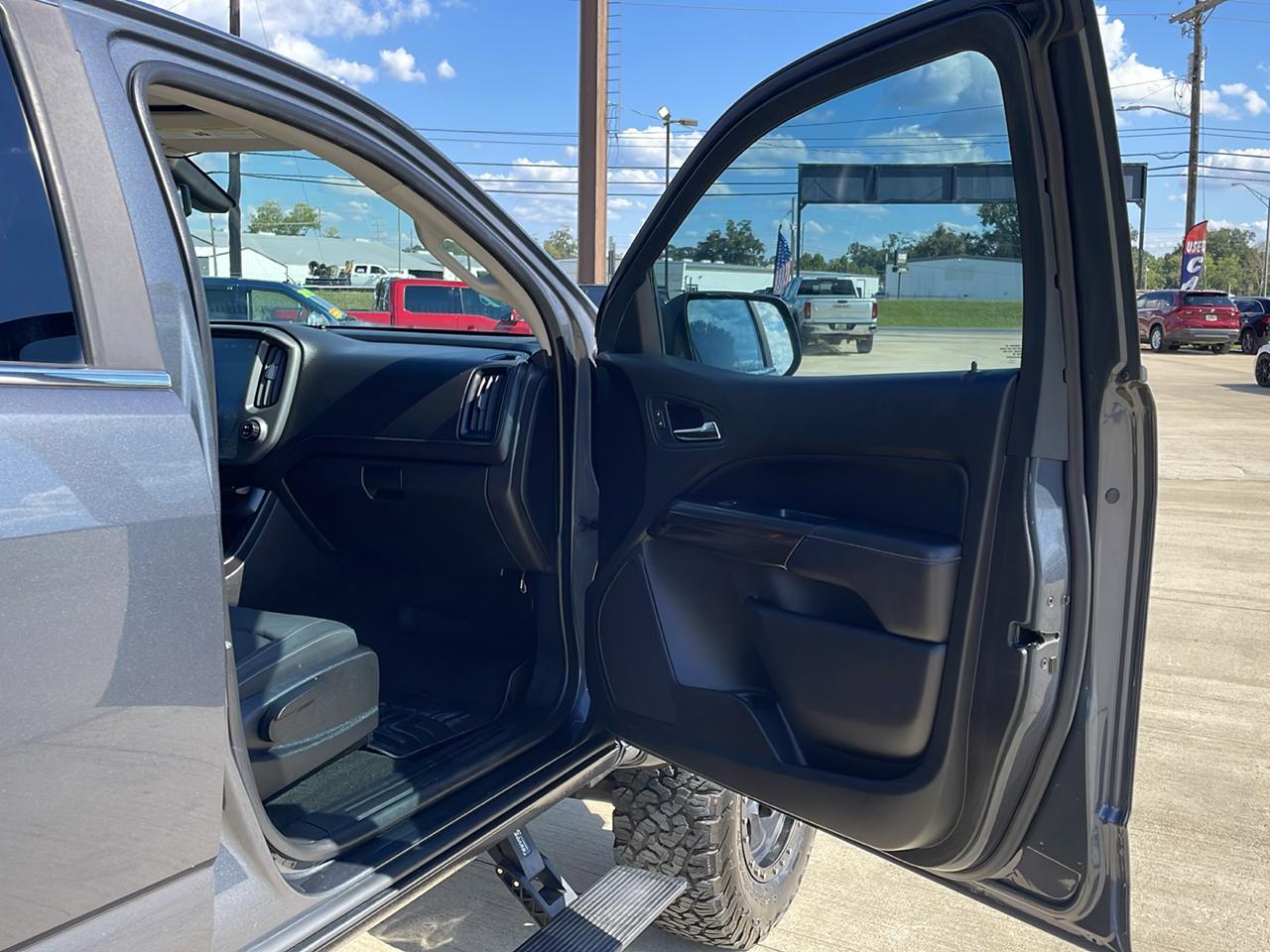 GMC Canyon 2WD Crew Cab 128.3" SLE 2017