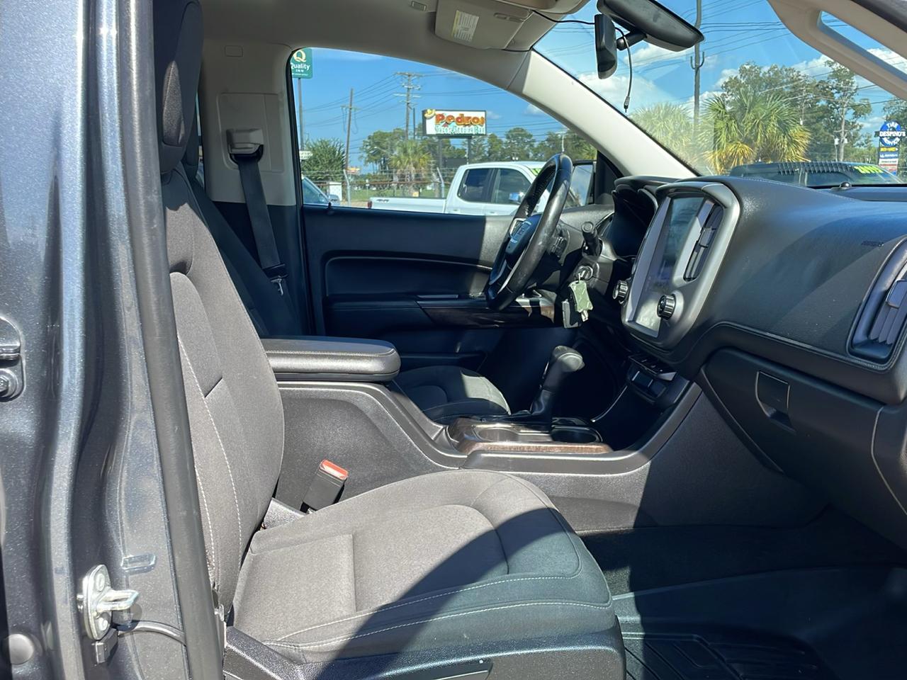 GMC Canyon 2WD Crew Cab 128.3" SLE 2017