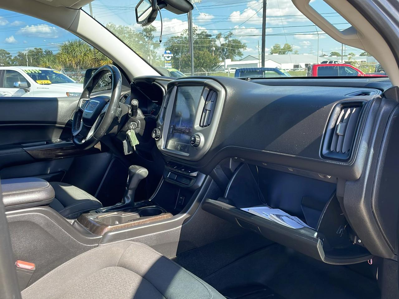 GMC Canyon 2WD Crew Cab 128.3" SLE 2017