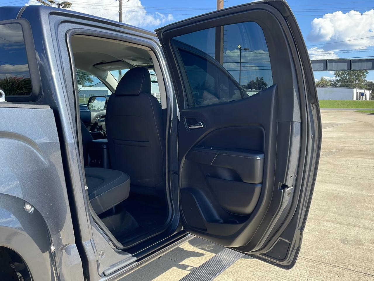 GMC Canyon 2WD Crew Cab 128.3" SLE 2017