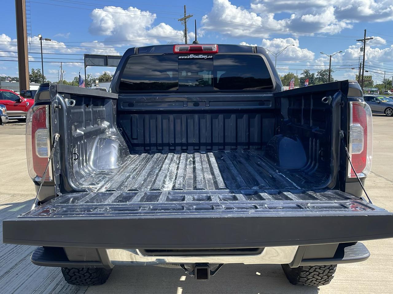 GMC Canyon 2WD Crew Cab 128.3" SLE 2017
