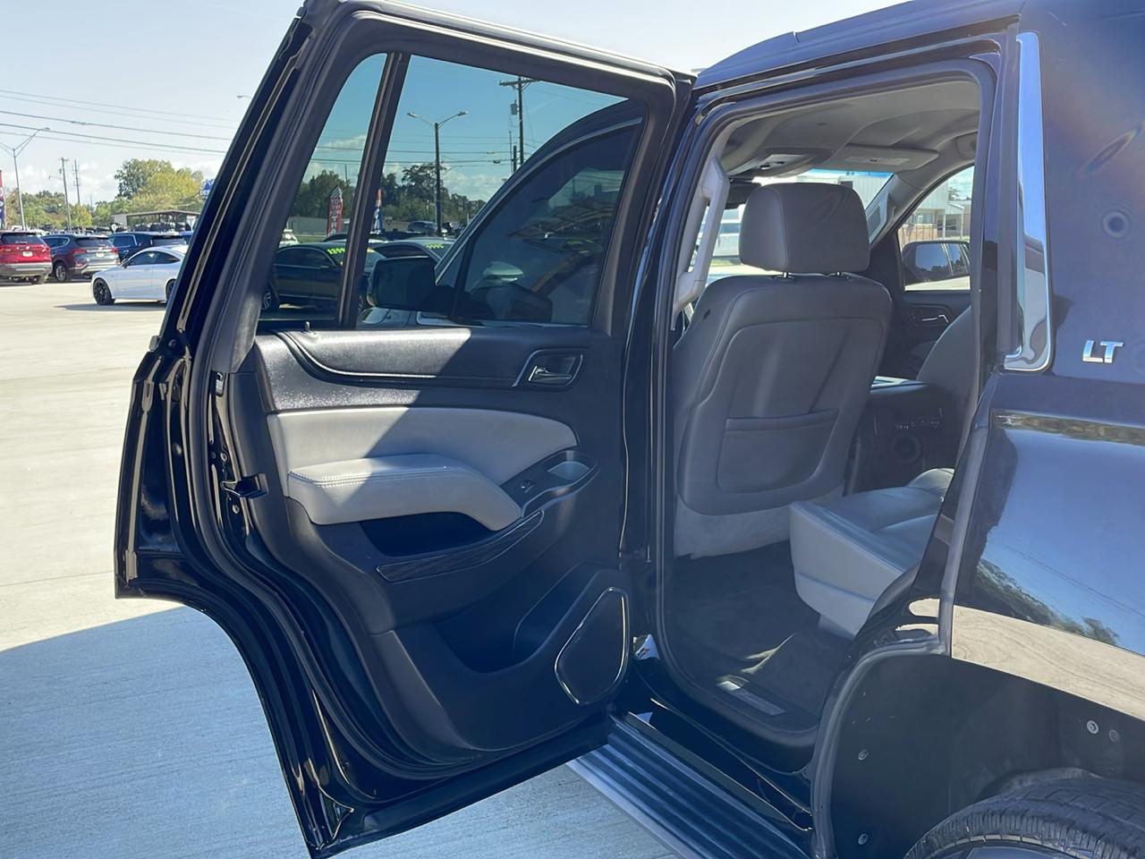Chevrolet Tahoe 2WD 4dr LT 2015