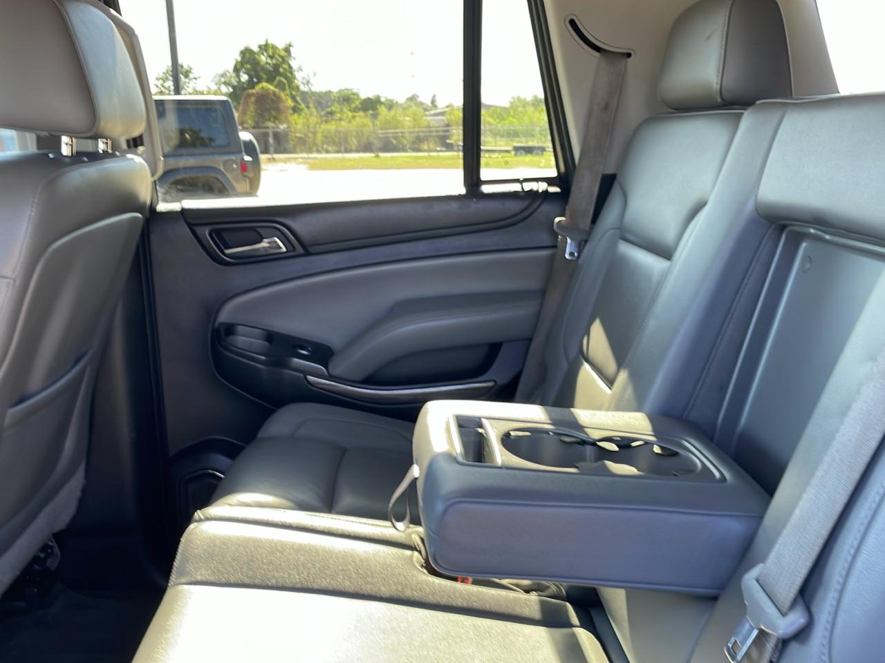 Chevrolet Tahoe 2WD 4dr LT 2015