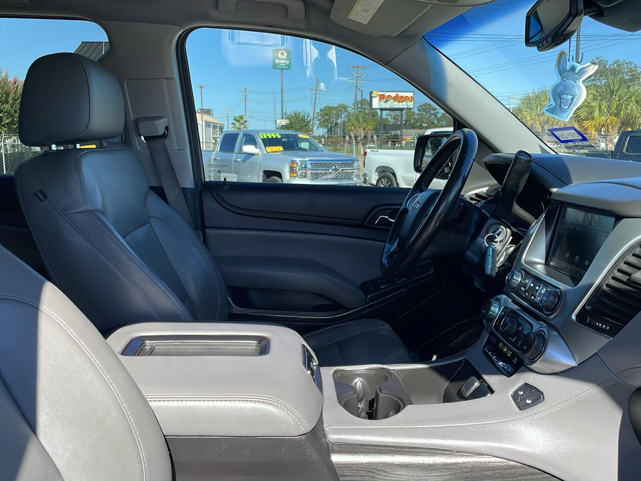 Chevrolet Tahoe 2WD 4dr LT 2015