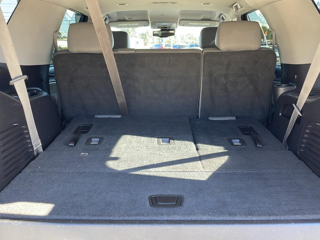 Chevrolet Tahoe 2WD 4dr LT 2015
