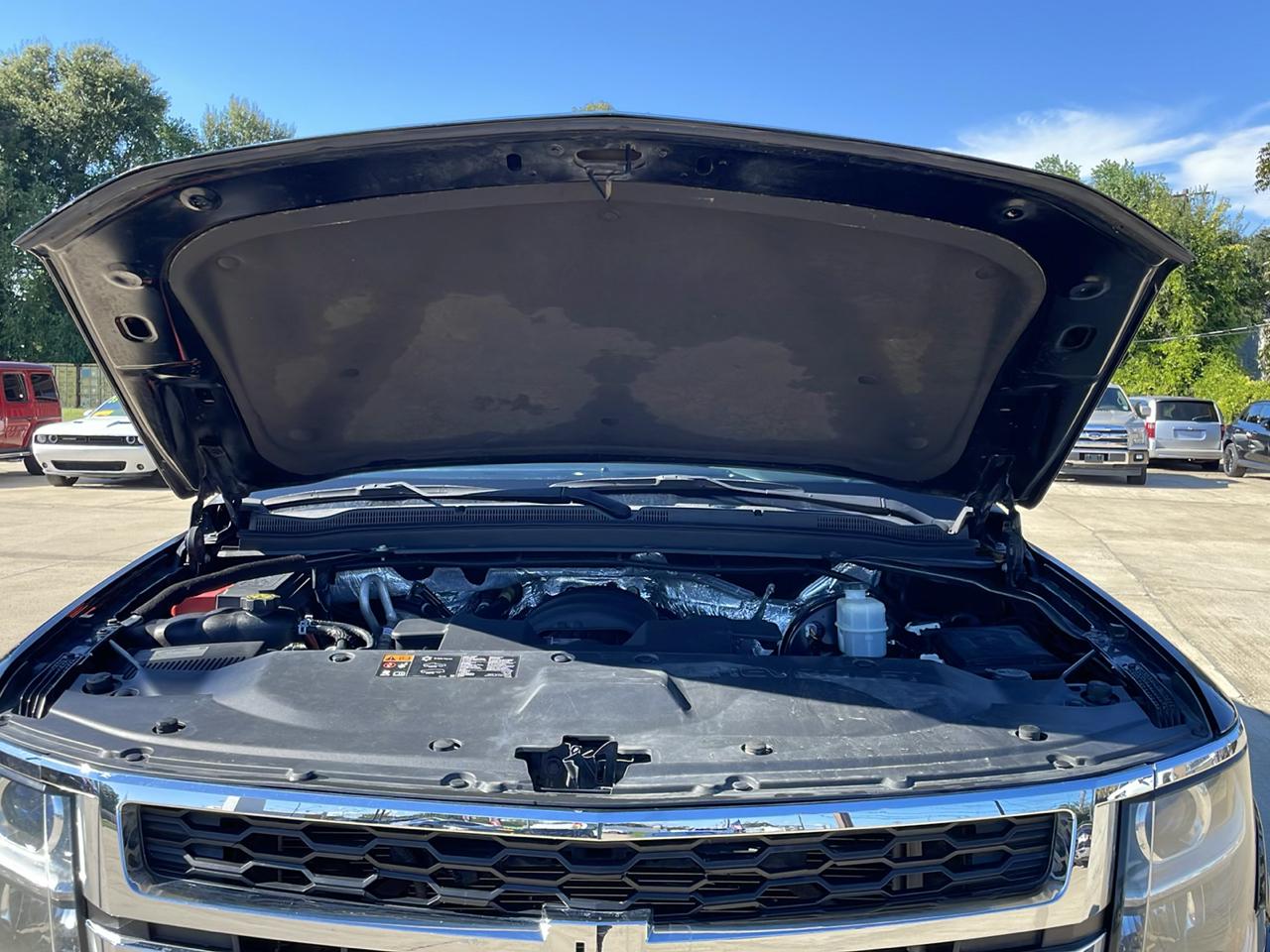 Chevrolet Tahoe 2WD 4dr LT 2015