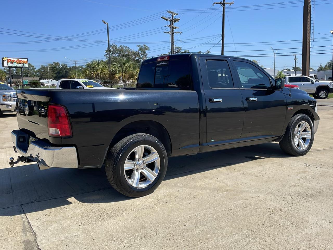 RAM 1500 2WD Quad Cab 140.5" Outdoorsman 2014