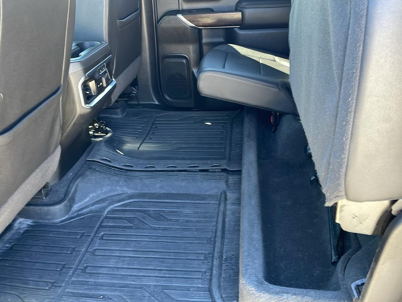 GMC Sierra 1500 4WD Crew Cab 147" SLT 2021