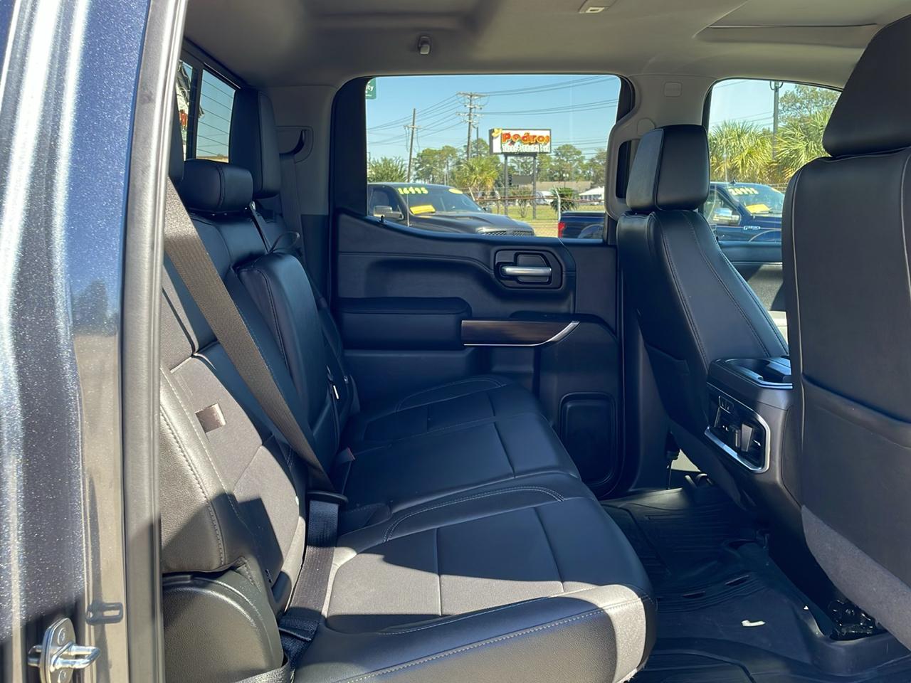 GMC Sierra 1500 4WD Crew Cab 147" SLT 2021