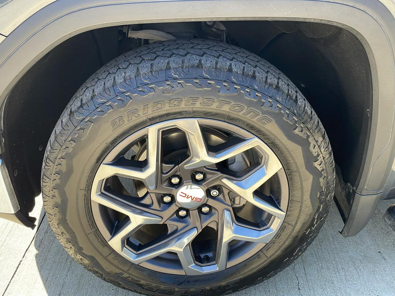 GMC Sierra 1500 4WD Crew Cab 147" SLT 2021