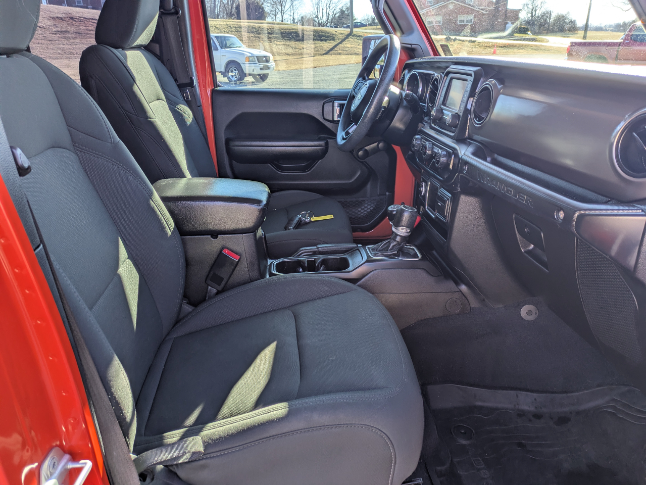 Jeep Wrangler Unlimited Sport 2018