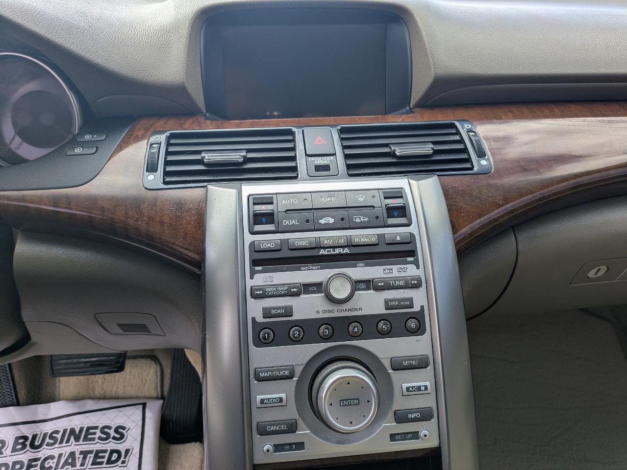 Acura RL 3.5RL with Navigation System 2005