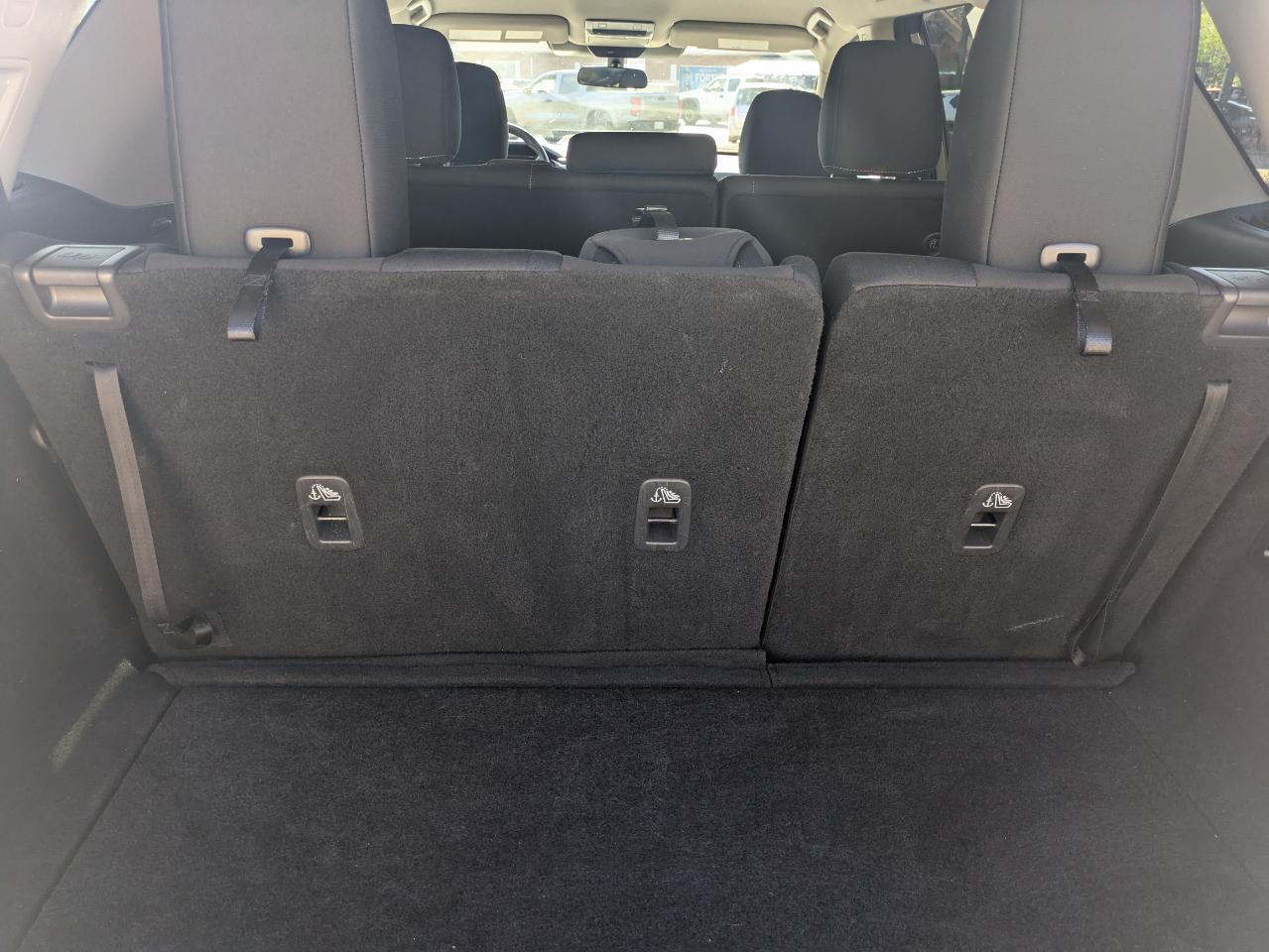 Nissan Pathfinder SV 4WD 2025