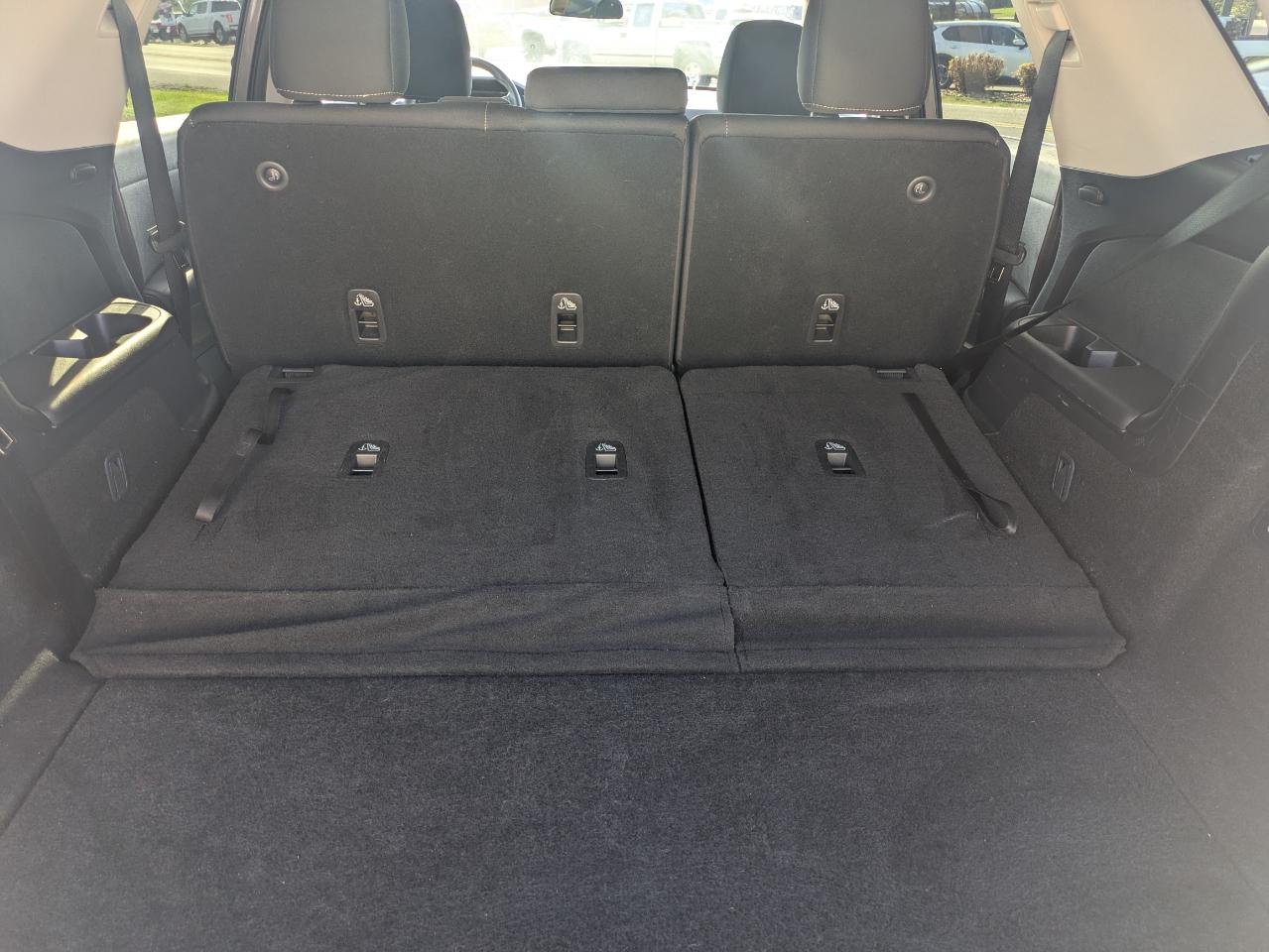 Nissan Pathfinder SV 4WD 2025