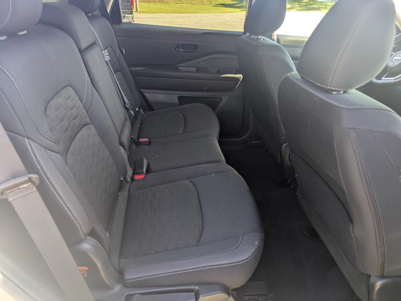 Nissan Pathfinder SV 4WD 2025