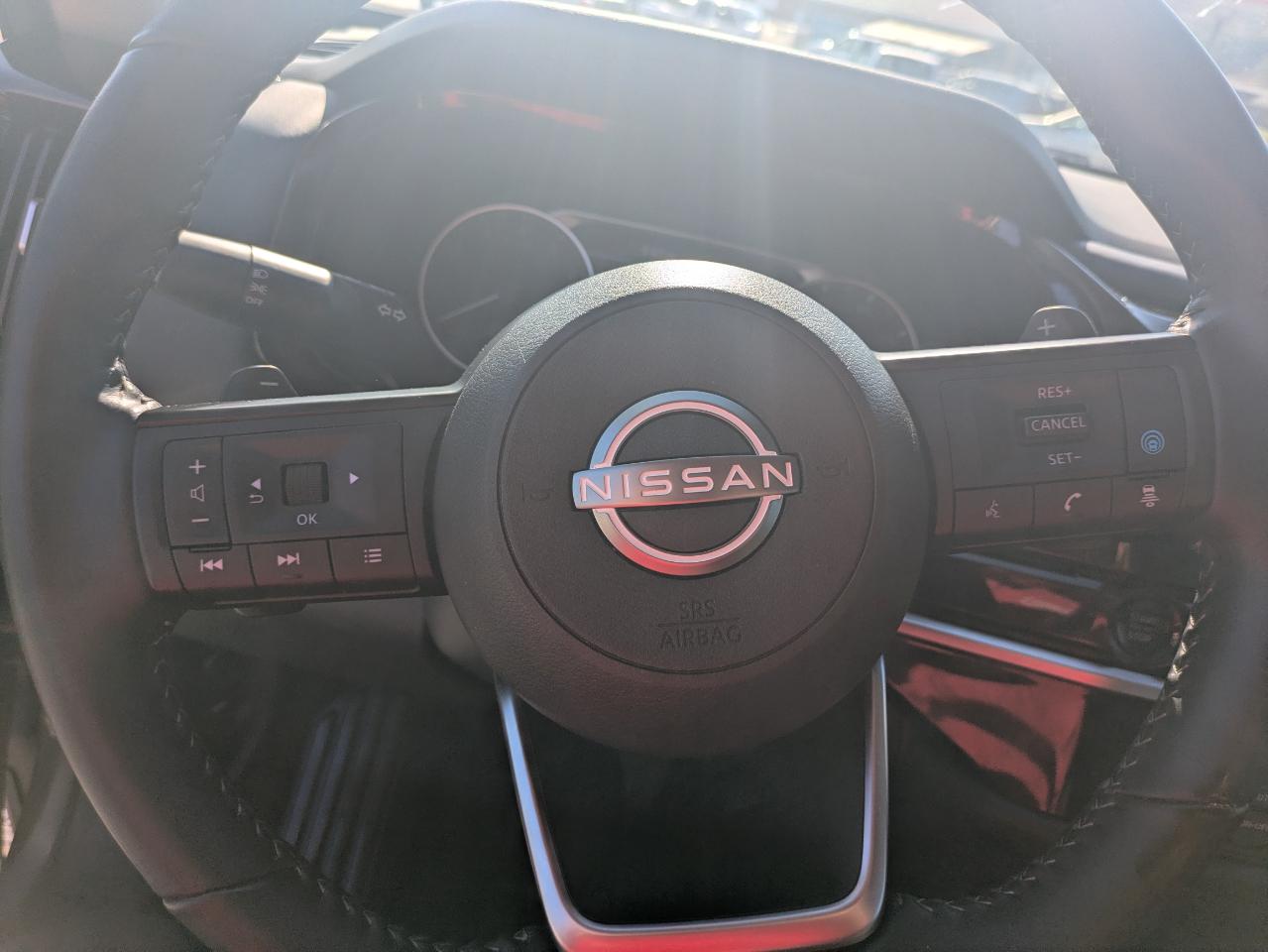 Nissan Pathfinder SV 4WD 2025